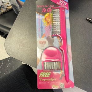 Teeze Comb